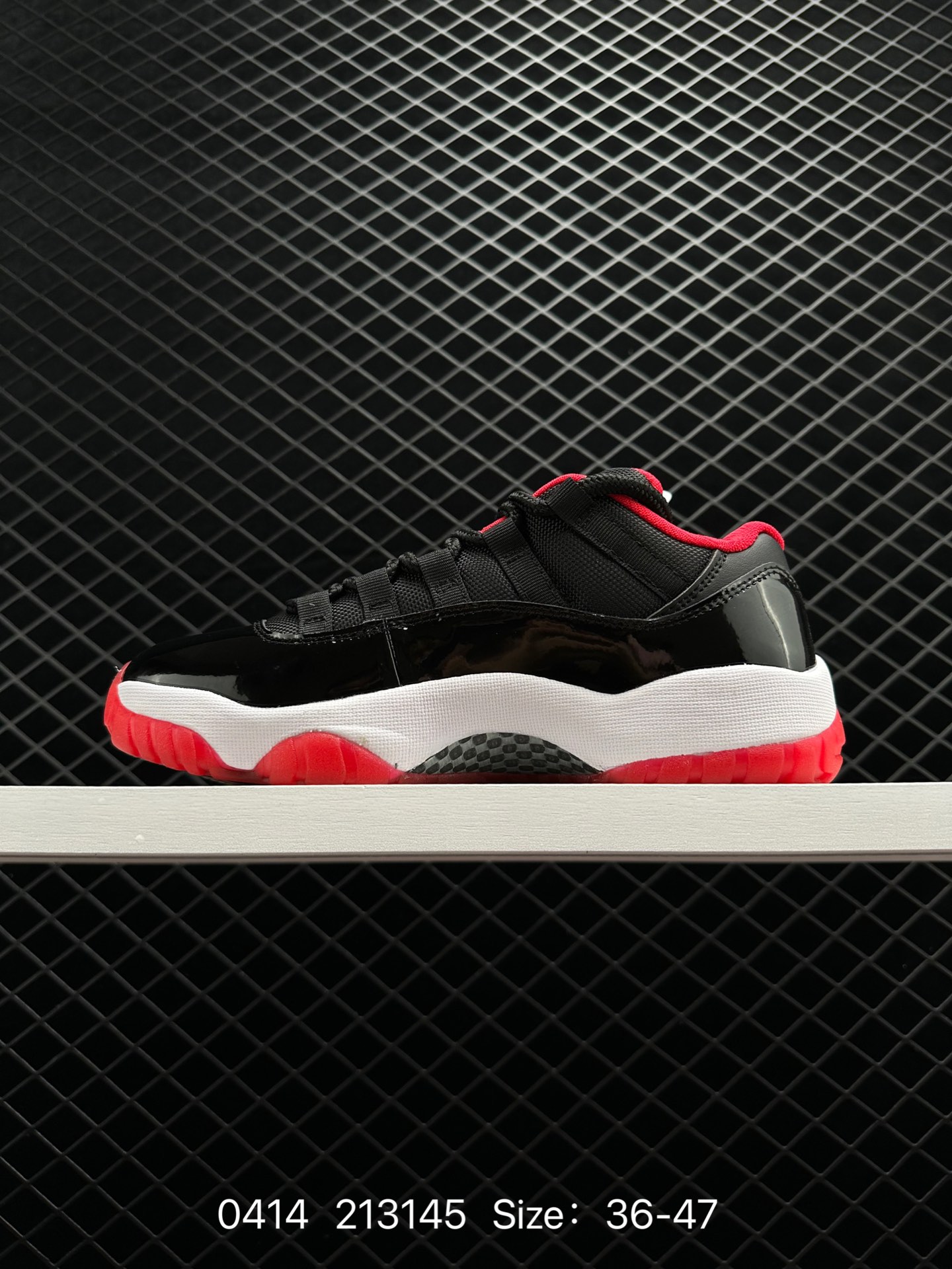 Air Jordan 11 Retro Low “Bred”